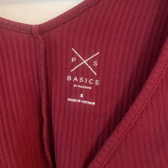 PacSun ruched V-neck long sleeve shirt - dark red - Picture 2 of 3